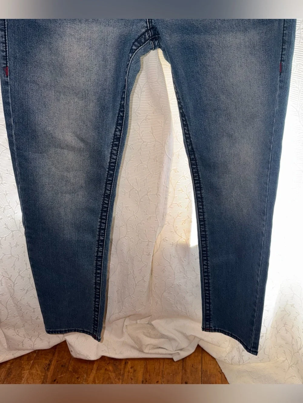 True Religion mens jeans